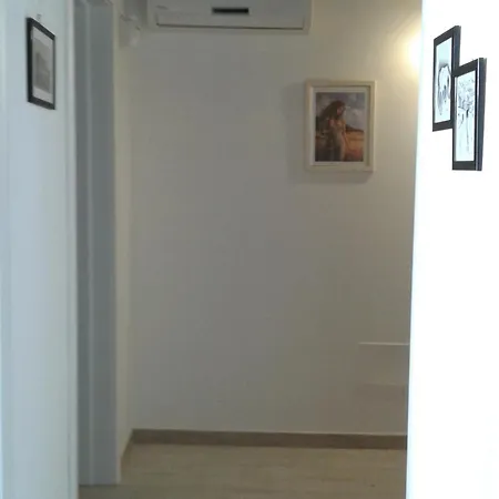Delle Canfore Homestay